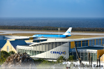 KLM Airbus A330 - taxiing to take off