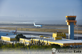 KLM Airbus A330 - taking off from Curacao