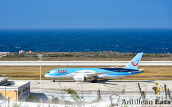 TUI Airlines - 767 getting ready for takeoff