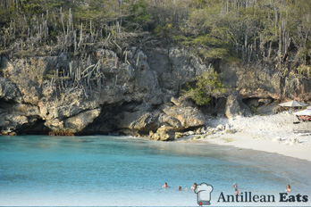 Kenepa Beach - picture of beach